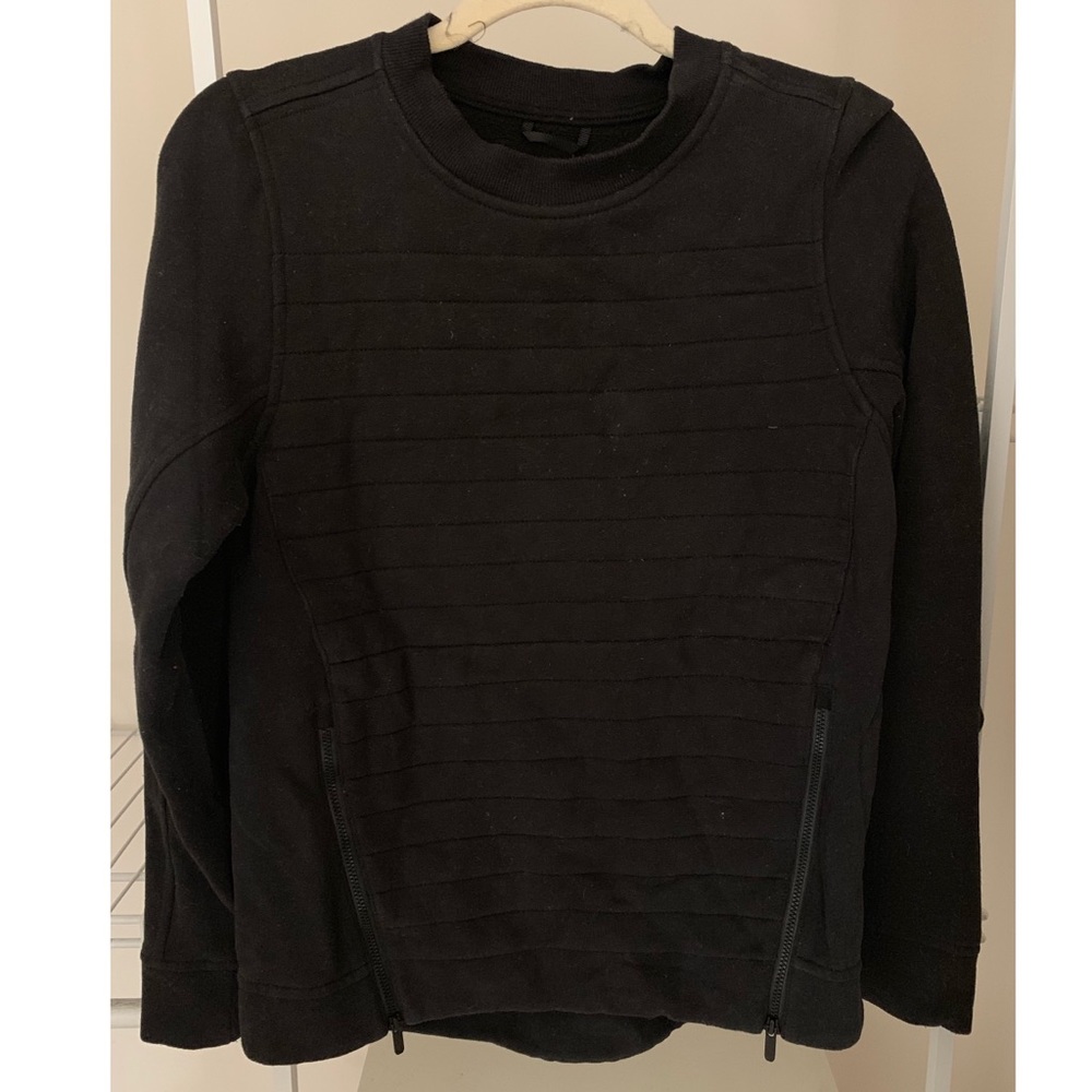 Lululemon Sweatshirt